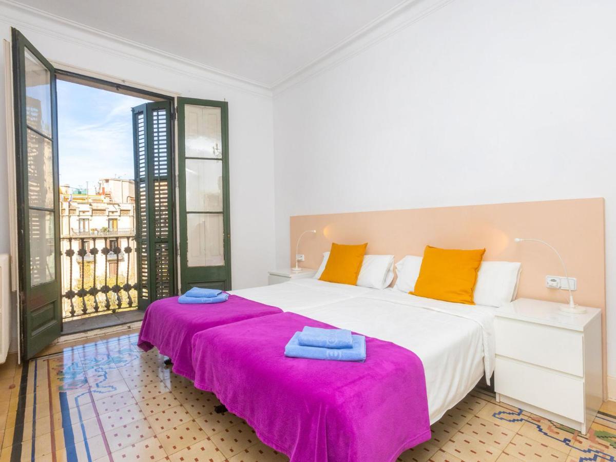 Eix-dret-roger De Lluria-valencia By Interhome *