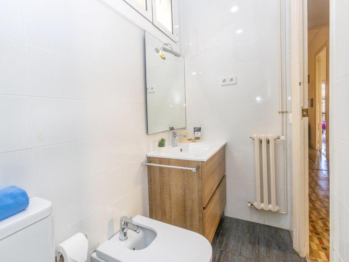 Apartamento Eix-dret-roger De Lluria-valencia By Interhome *
